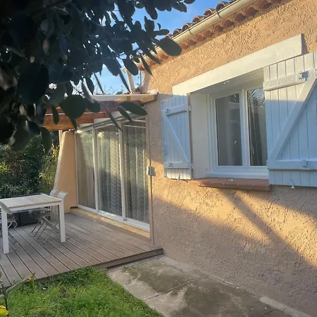 Les Deux Mas *