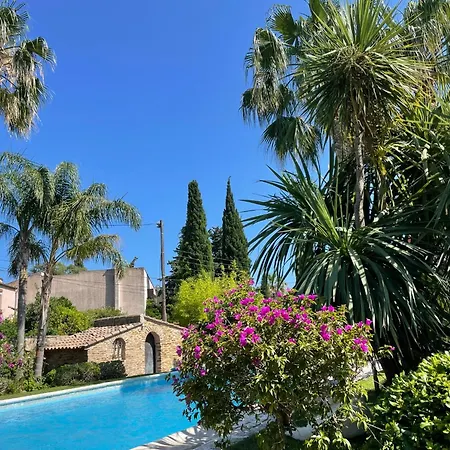 Holiday home Les Deux Mas Bormes-les-Mimosas
