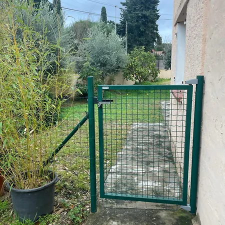 Les Deux Mas Hébergement de vacances *