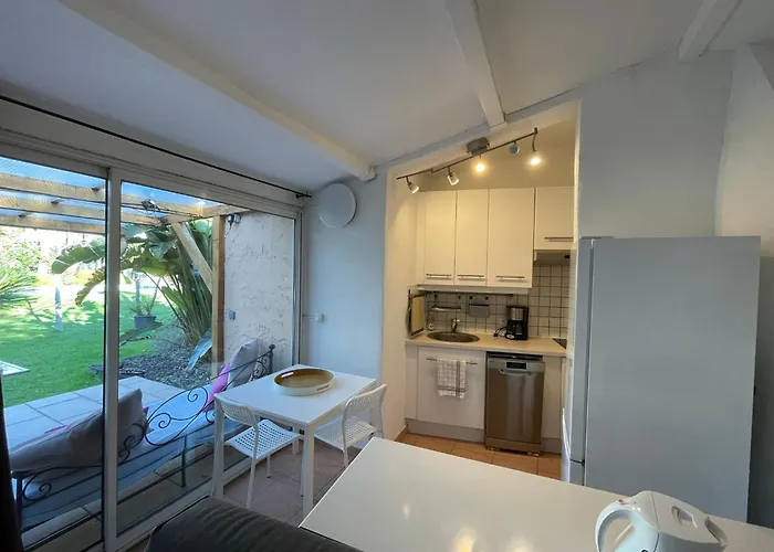 Les Deux Mas 別荘 ボルム・レ・ミモザ