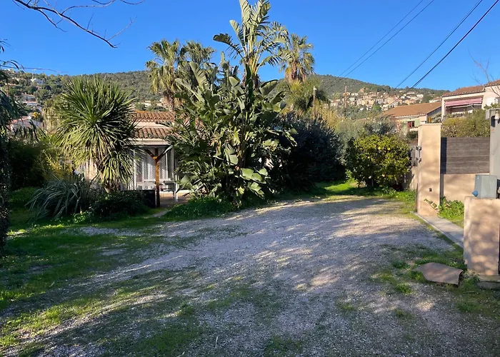 Les Deux Mas Semesterbostad Bormes-les-Mimosas